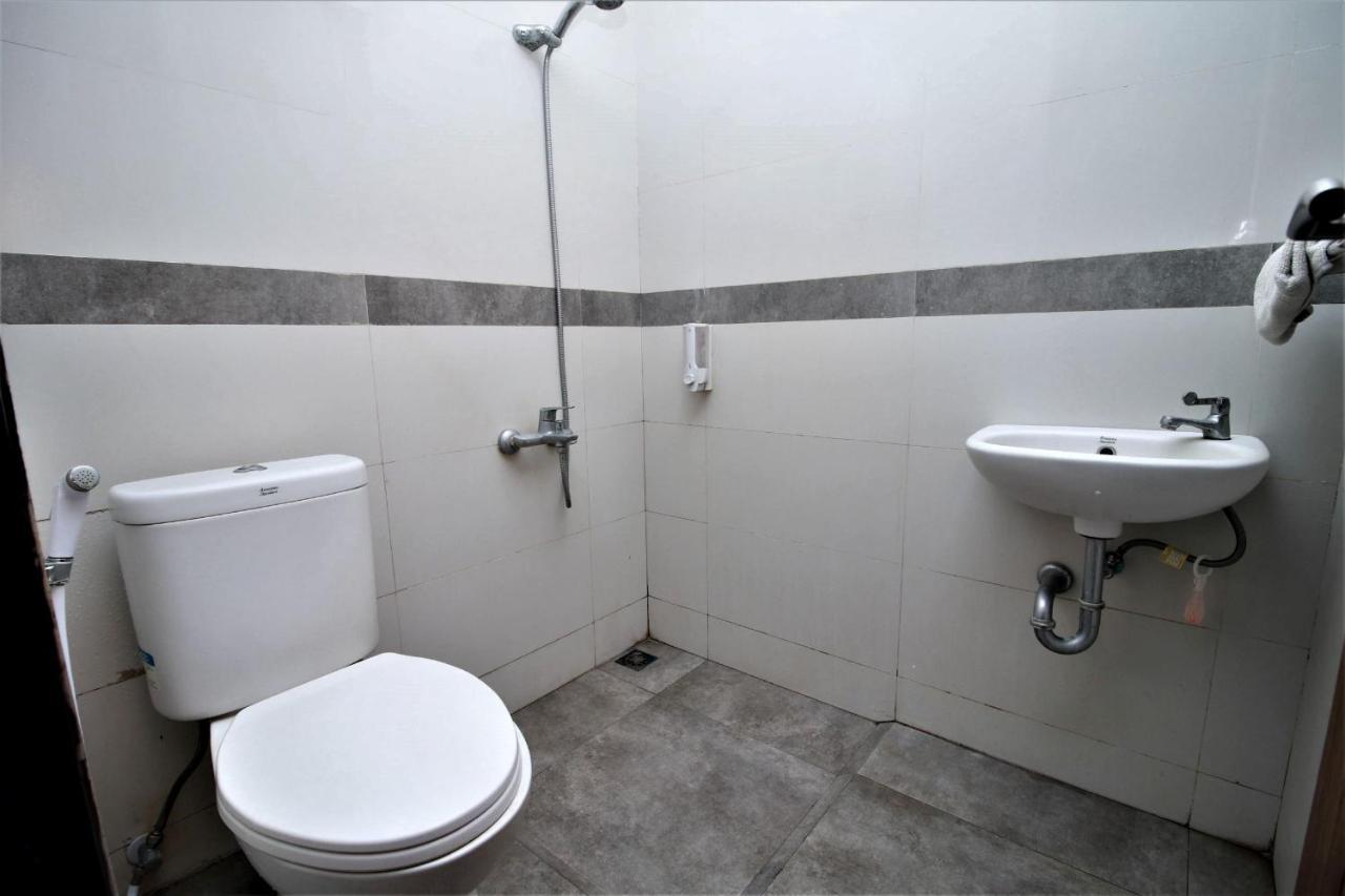 Auberge de jeunesse Bale Resident à Jakarta Extérieur photo