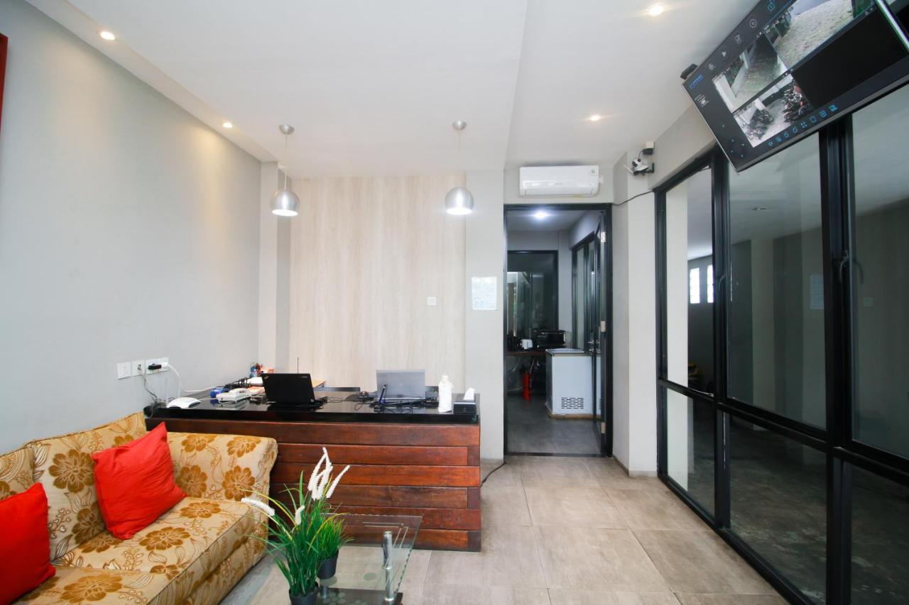 Auberge de jeunesse Bale Resident à Jakarta Extérieur photo