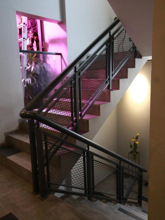 Auberge de jeunesse Bale Resident à Jakarta Extérieur photo