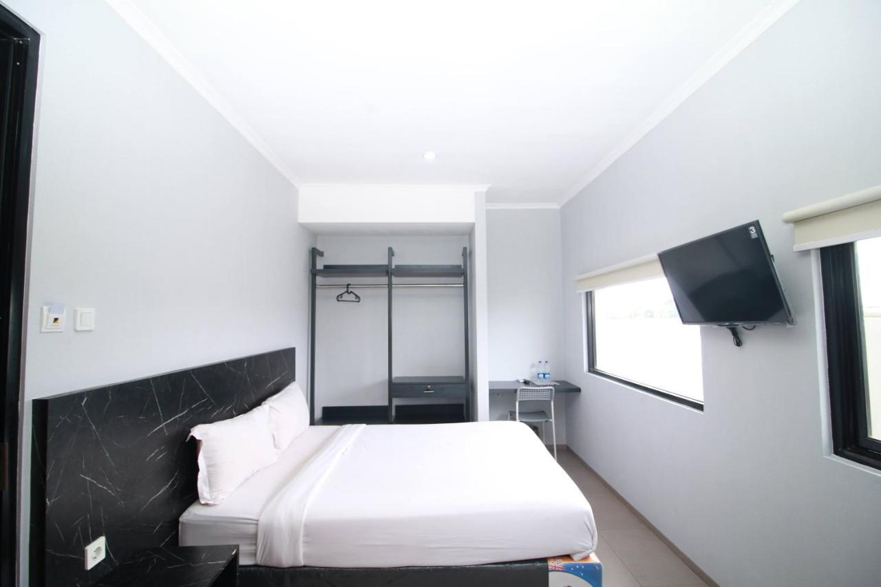 Auberge de jeunesse Bale Resident à Jakarta Extérieur photo